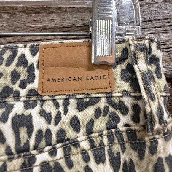 American Eagle cheetah print jeans, 10 L, like new - Picture 5 of 8